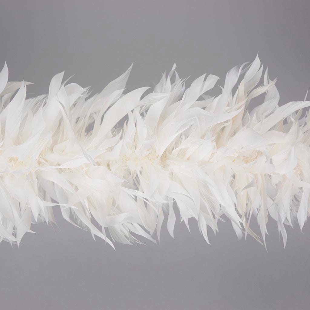 Goose Nagoire Boa 8-10 inch Diameter   2yd --White