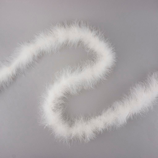 [5-H18--W] Marabou Boa Medium Weight   2yd --White