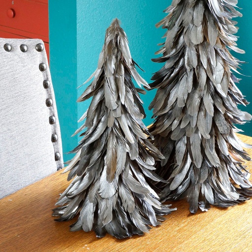 [TRXHBG16--BL-S] Gilded Metallic Silver Feather Tree 16 inch --Black/Silver Gilded